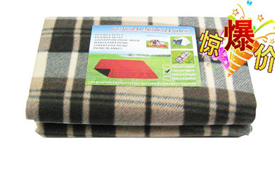 130*150CM絨面野餐墊 一墊多用的戶外生活必備品